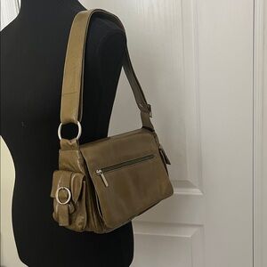 Hand-made Italian Soft Leather Olive Green Shoulder Bag Made in Italy